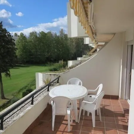 Frontline Golf Lägenhet Marbella
